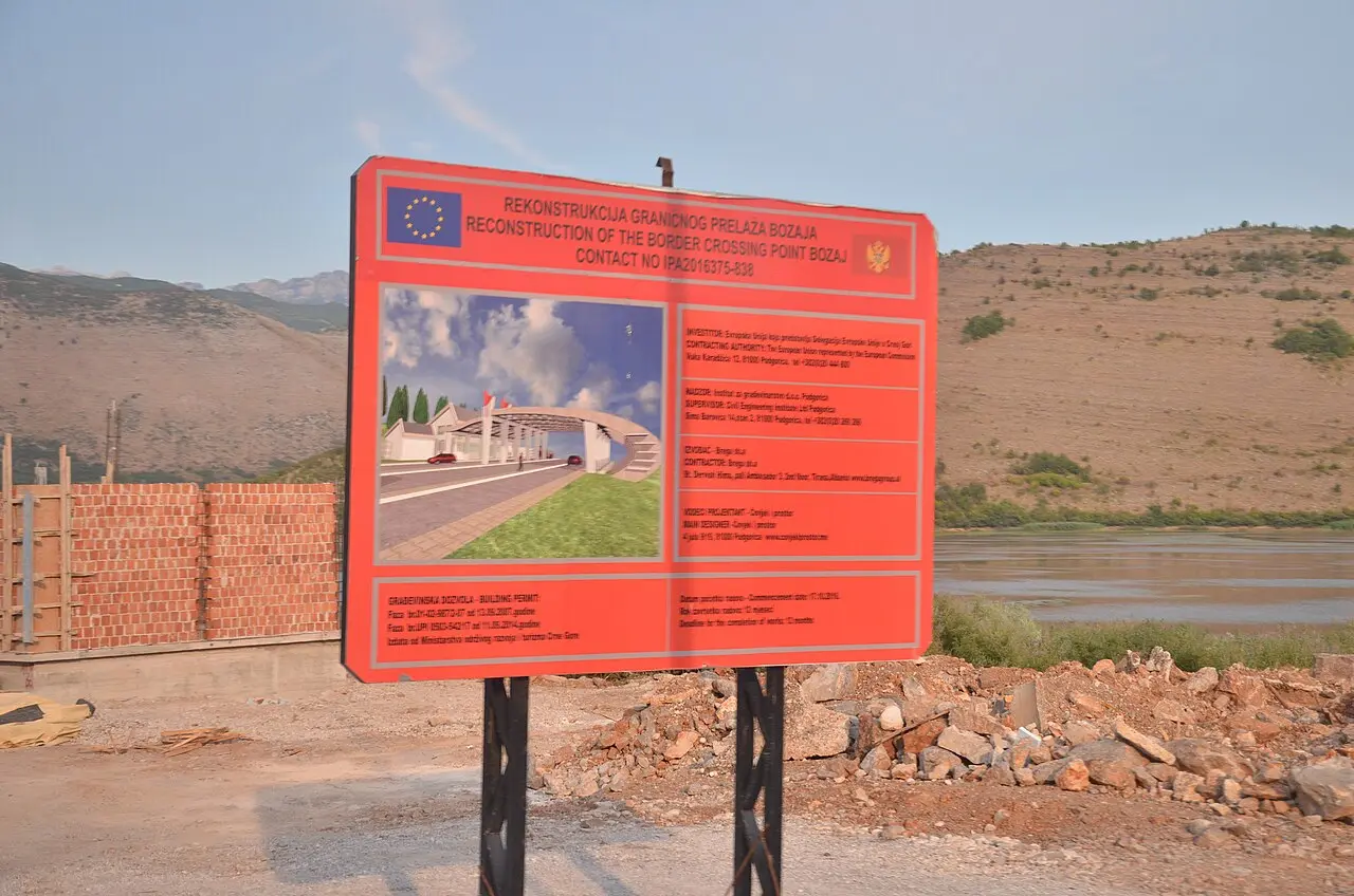 The Hani i Hotit border crossing between Albania and Montenegro